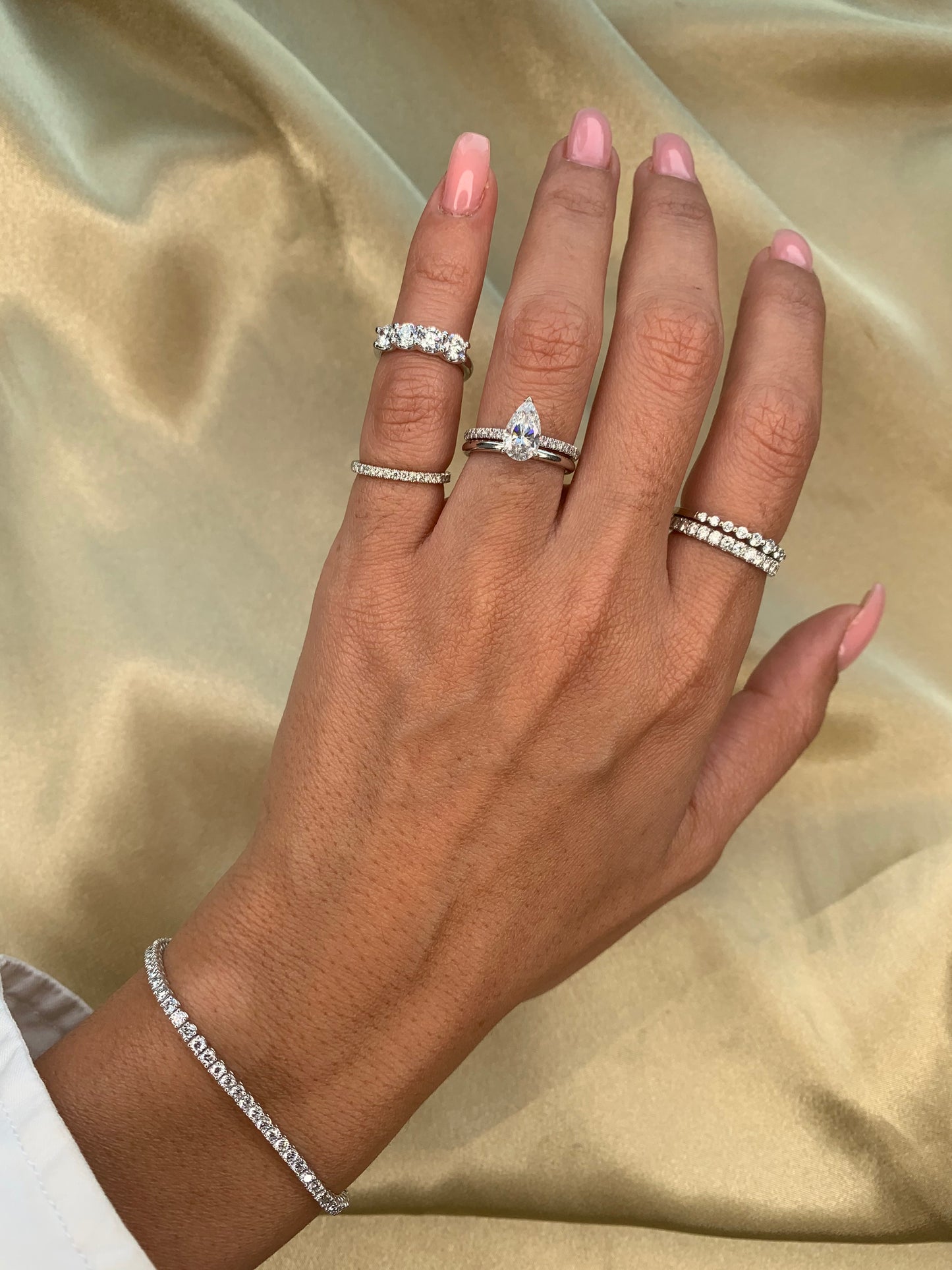 TENNIS BRACELET